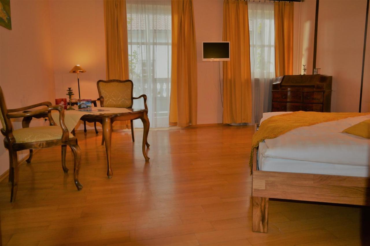Landgut Stetter Hotell Schöllnach Exteriör bild